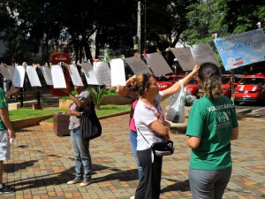 Tendedero de Poemas en homenaje al Día Internacional de la Mujer – Londrina\PR