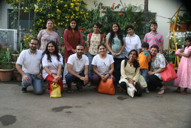 Voluntarios de Nueva Acropolis de India Norte en Asha Dan