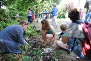 Opening of Community Playground (London, UK)