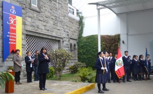 Palabras directora colegio Giordano Bruno - Perú