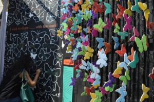 El festival Kala Ghoda de las Artes 2016 acoge con entusiasmo “El efecto mariposa”, el proyecto presentado por Nueva Acrópolis (Mumbai, India)