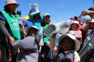 Campaign: “Let’s save them from the cold” (Puno, Peru)