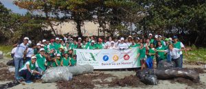 New Acropolis for another year collaborates on International Day of Coastal Cleaning (Dominican Republic)