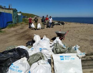 Cleanup day in Vladivostok (Far East Russia)