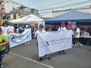 Participación en el desfile “La familia y los valores” (Guatemala, Guatemala)