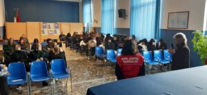 Presentación de varios proyectos a estudiantes del Instituto Tecnico Economico del Estado “L. Einaudi” (Verona, Italia)