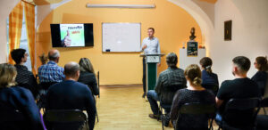 Conferencia sobre la “Filosofía de la felicidad” (Varaždin, Croacia)