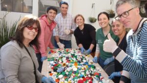 Reciclaje para colaborar con refugios de animales (Colonia, Uruaguay)