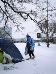 Sharing Warmth with Homeless Neighbors (Chicago, USA)