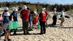 Apoyo a la campaña anual “Limpieza Internacional de Costas” (Montevideo-Colonia, Uruguay)