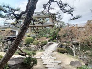 Paseo filosófico en el Jardín del Paraíso Shitennoji (Osaka, Japón)