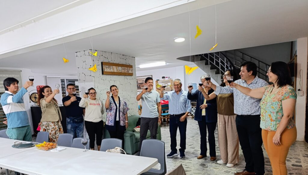 Un brindis de inauguración 