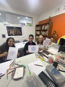 Curso de Mandalas. Pintura en lienzo (Panamá)