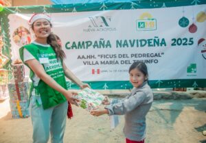 Navidad solidaria para más de medio millar de niños (Perú)